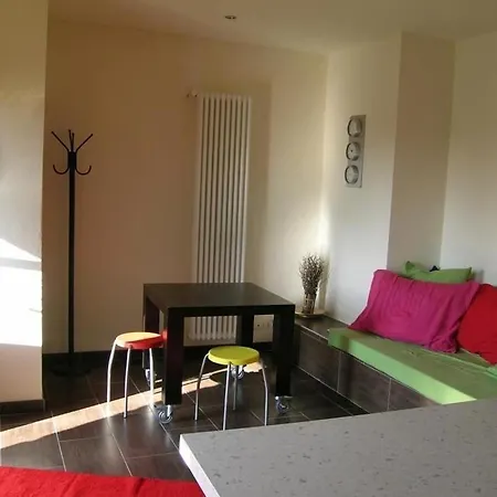 度假居 Sejour Nature Au Domaine Avec Animaux Admis, Piscine Et Jardin - Fr-1-489-610 *