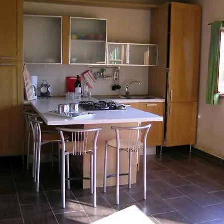 度假居 Sejour Nature Au Domaine Avec Animaux Admis, Piscine Et Jardin - Fr-1-489-610 *